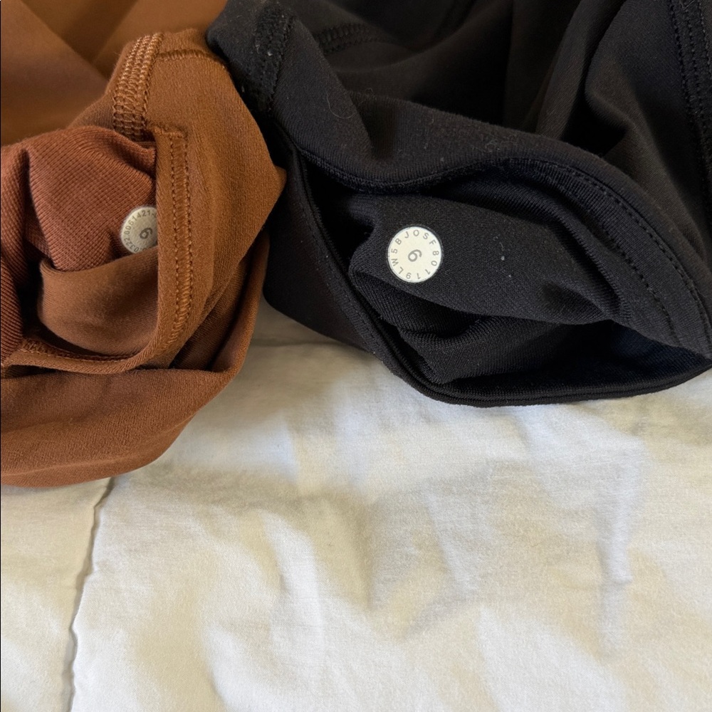 lululemon athletica Leggings in Black and Brown 2 - Picture 6 of 10